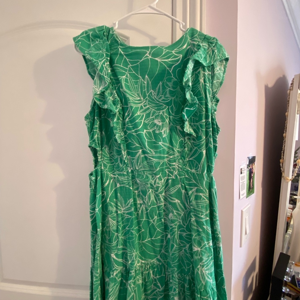 Green floral dress with white design